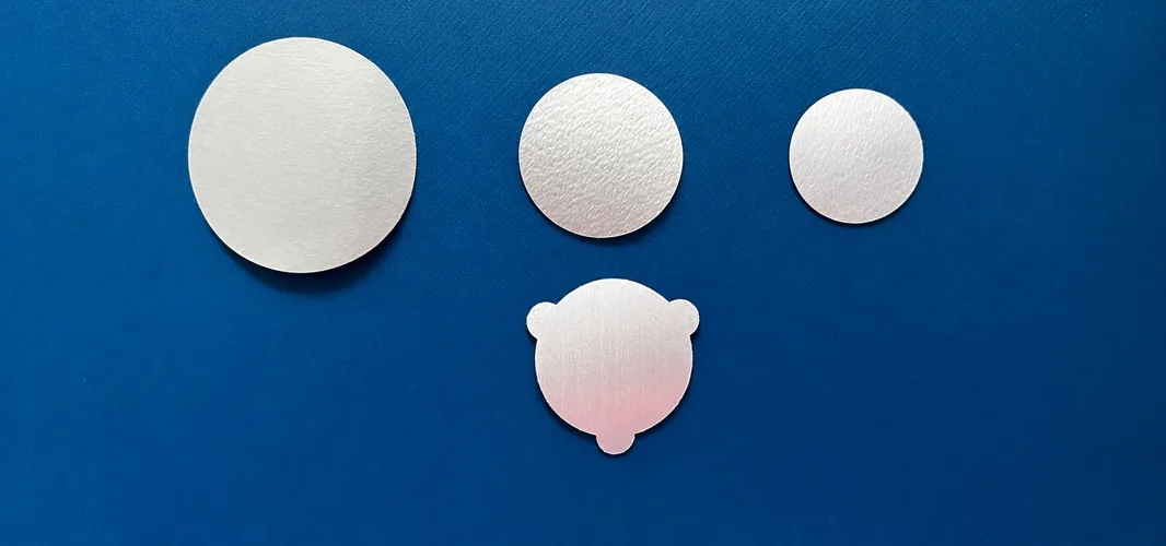Liner de inducción de una pieza para envases PET y PVC